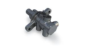 Marine cluster has galvanized back plate, stainless steel spring hardware, plated wheel cylinder and riveted marine brake shoe. Tandem Master Cylinder