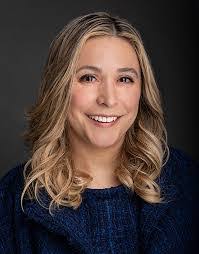 Carol Herrera's Instagram, Twitter & Facebook