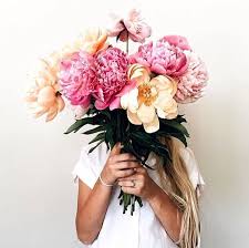 Friday Blooms We Are Open Today 9am 5pm With New Arrivals To Get You Through The Weekend X Aboutagirlgoldcoast Beautiful Flowers Pretty Flowers Flowers
