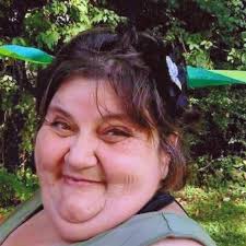 Debbie Ringley's Instagram, Twitter & Facebook