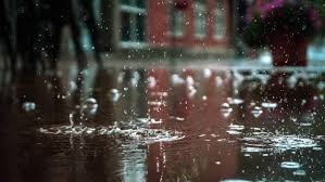 Zondag is het bewolkt en vooral in het noordwesten maken talrijke (deels clusterende) plensbuien hun opwachting. Wateroverlast Door Stortbuien In Noordoosten Van Friesland Linda Nl