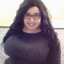 Becky Boop's Instagram, Twitter & Facebook