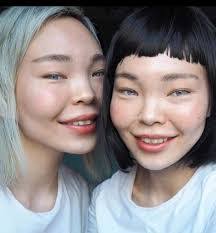 Anton Davidson's Instagram, Twitter & Facebook