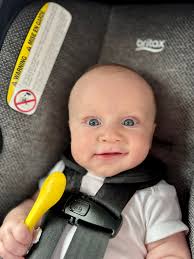 Lost black Hiboy S2 Pro e-scooter near Planet Fitness