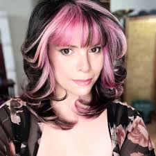 La crisis de identidad más adorable! 🥰 El reconocido actor de "Mi pobre  angelito", Macaulay Culkin reveló que su hijo de tres años vio su icónica  película navideña de los 90 y