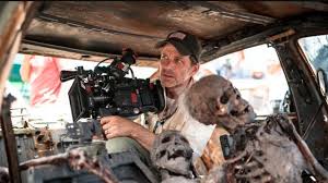 Janeane garafolo tells host mark dolan about seeing the light and tig notaro reveals what kept her laughing through cancer. Erst Gegen Ausserirdische Jetzt Gegen Zombies Erstes Bild Von Tig Notaro Aus Army Of The Dead Aufgetaucht Moviebreak De