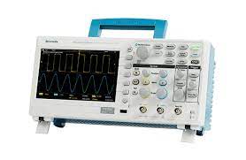 Leider kann ich das diskettenlaufwerk nicht mehr benutzen, da ich weder noch disketten habe noch dauert die abspeicherung ziemlich lange. Digitalspeicheroszilloskop Tbs1000c Tektronix