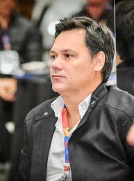 Estar no Linkedin de forma profissional e atuante é mais um passo…