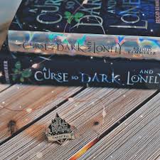 Maybe you would like to learn more about one of these? Qotd What S Your Favourite Book Spine Aotd I Am Still So Obsessed With The Holographic Spine On M Inspirational Books Favorite Books Fantasy Books To Read