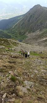 Home » 28 muntii rodnei lacul iezer. Muntii Rodnei Luati Cu Asalt De Turisti Precum Bucegii