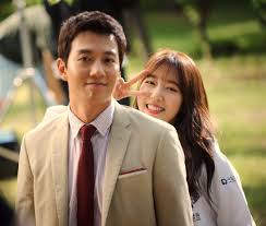 Kim rae won, laying park shin hye in bed i can do more than this well 《the doctors》 닥터스 kim rae won lifestyle 2020, networth, age, girlfriend, income, facts, hobbies, salary, biography. Park Shin Hye And Kim Rae Won Are A Visual Match In First Drama Still And Teaser For Doctors A Koala S Playground