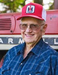 Eleanor Cherry's Instagram, Twitter & Facebook