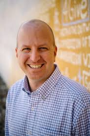 Urbandale business owner announces campaign for City Council