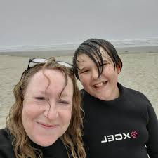 Introduction and photo sharing after dinner