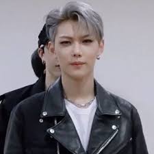 Felix undercut