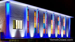 Bina cephe aydınlatma bina biçim ve şekil itibarı ile en uygun aydınlatma armatürü seçimi yapılmalıdır. Led Aydinlatma Sistemleri Nasil Calisir Ve Ornekleri Yemek Odasi
