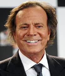 When You Tell Me That You Love Me Julio Iglesias Mp3 Download Julio Iglesias To Perform In Spain S Andalucia En 2020 Julio Iglesias Iglesia Julio