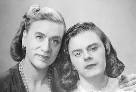 Last known photo of little edie with niece Eva Beale