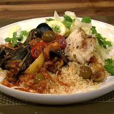 Jamie Oliver S Quick Tajine Using A Regular Pan With Aluminum Foil Cover Tajin Recipes Tagine Recipes Tagine Cooking