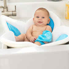 Best baby bathtubs of 2021. Blooming Bath Lotus Blue Baby Tuga