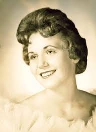 Macey Padgett's Instagram, Twitter & Facebook