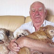 Max Gunter's Instagram, Twitter & Facebook