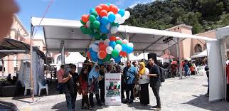 Usamah bin zaid adalah jenderal termuda yang pernah memimpin peperangan yang ketika itu masih berusia 18 tahun. Ciklilyputih The Lifestyle Blogger Karnival Year End Zakat 2018 Di Perkarangan Masjid Usamah Bin Zaid Wangsa Maju