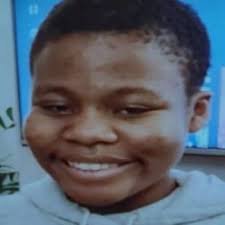 Urgent hunt for missing schoolgirl, 15, who could be in London and 'wearing  school uniform'