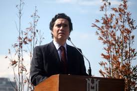 Creo en la libertad, porque creo en la dignidad de las personas. La Trastienda De La Precipitada Candidatura De Briones Y Sus Consecuencias Adversas Ex Ante