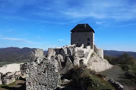 Feel you how regéc looked like a castle. Regeci Var Varleso Hu