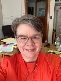 Cindy Arp's Instagram, Twitter & Facebook