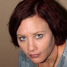 Patricia Bell (@mrsbellaz)