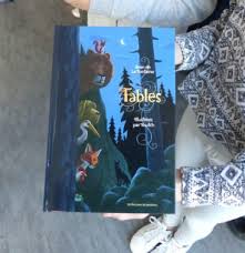 À la manière d'un journal intime, elle retranscrit ses impressions qui viendront nourrir dévotion, la nouvelle qui compose le cœur du livre et lui donne son titre, conte poétique et glaçant qui revisite le faust de. L Academie De Grenoble Distribue Un Livre Pour Les Vacances Aux Eleves De Cm2 Place Gre Net