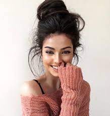 #he has the warmest and kindest eyes #pretty eyes #brown eyes #especially when mentioning the contrast with his full armored appearance #or how they go even softer for grogu #dinluke #bobadin #pazdin #i've read it in all of these #din djarin #the mandalorian …. Cuteness