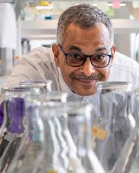 Get to know your Grad Student: Hailey Pangburn! In the Tegtmeyer lab, I  focus