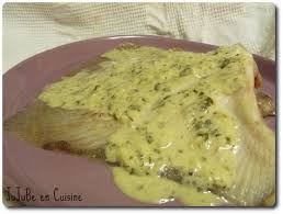 Aile De Raie Sauce Citronnee Recette Recettes De Cuisine Cuisine Poisson Aile De Raie