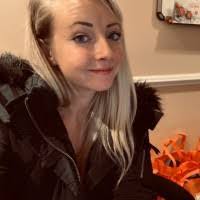 Erin Pondo's Instagram, Twitter & Facebook