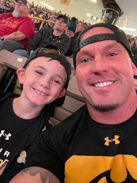 Tyler Nelsen (@TylerNelsen2)