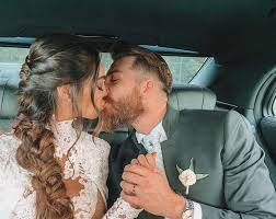 Questa esperienza le apre le porte di diverse trasmissioni anche oltreoceano, entra nel cast del film step up. Gossipblog Lorella Boccia E Niccolo Presta Si Sono Sposati Nozze Kolossal Per Lorella Boccia Ex Bal Matrimonio Spose Acconciature Capelli Lunghi Matrimonio