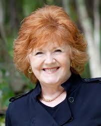 Patricia Annis's Instagram, Twitter & Facebook