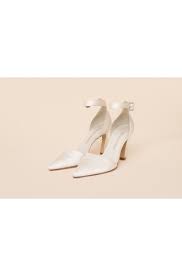 Tantissimi modelli online sul nostro sito web, sandali decoltè ballerine, plateau, tacco alto tacco basso, tacco comodo, tacco a rocchetto, tacco a stiletto, scegli tra scarpe da sposa chanel online economiche con plateau spuntate negozio italiano numeri dal 34 al 42 scarpe economiche online. Scarpa Da Sposa In Raso Con Cinturino Colore Bianco Taglia 36