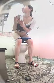Japan Beach Toilet 4 - ThisVid.com