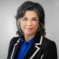 Michelle Prall's Instagram, Twitter & Facebook