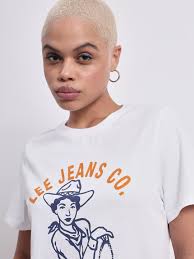 Buy Lee Women Graphic Print White Crew Neck Tshirt