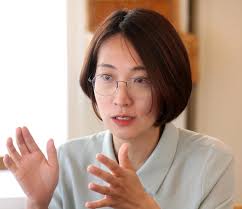 이런 접근성을 고려하는 장혜영 의원, 장애 당사자인 배복주 의원 같은 사람이 있어야 국회가 바뀌고 사회가 바뀌는 겁니다. ìž¥í˜œì˜ ë‚˜ë¬´ìœ„í‚¤