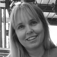 Michelle Helm's Instagram, Twitter & Facebook