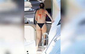 Selena Gomez Uncovered - From Innocent to Irresistible