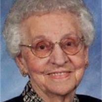 Pearl Fuller Obituary 2001