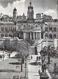 Anzac Square The War Memorial And Central Railway Station In Brisbane In 1950 Photo By Frank Hurley Brisbane Queensland Australia History Brisbane City