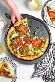 Pesto Pizza Recipe Recipe In 2020 Pesto Pizza Pizza Recipes Recipes
